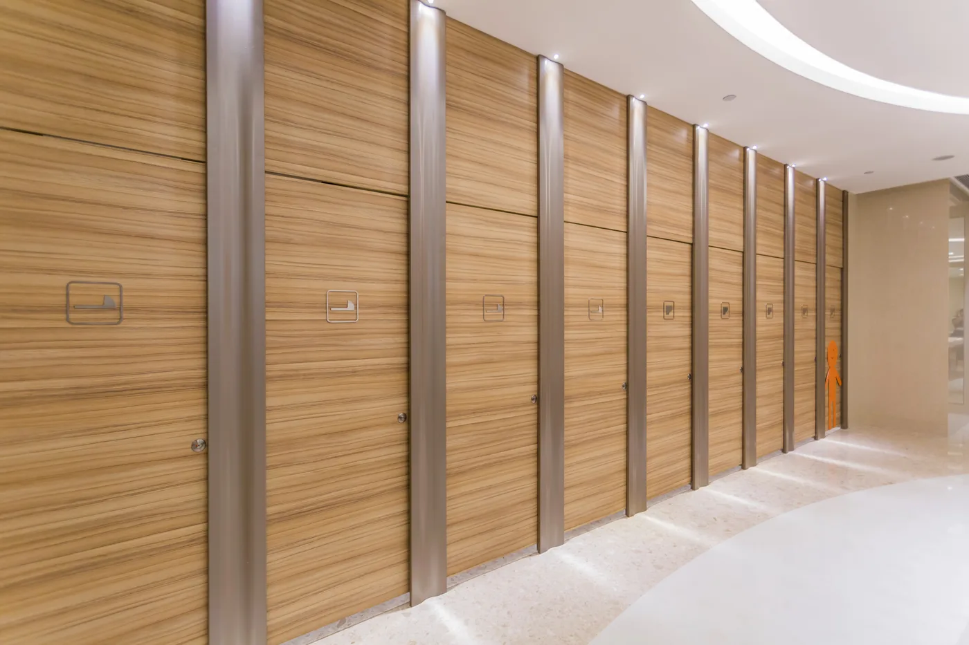 Compact Laminate